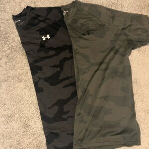 2 Men’s Under Amour camo dry fit shirts size xxl
